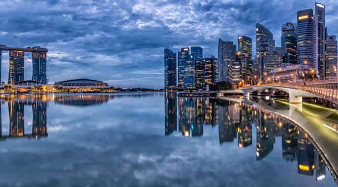 Moving To Singapore: 20 Tips For A Successful Transition