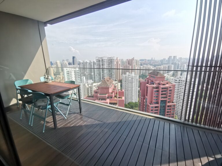 twin peaks Balcony View Stack 8, 2bedroom 1055sf