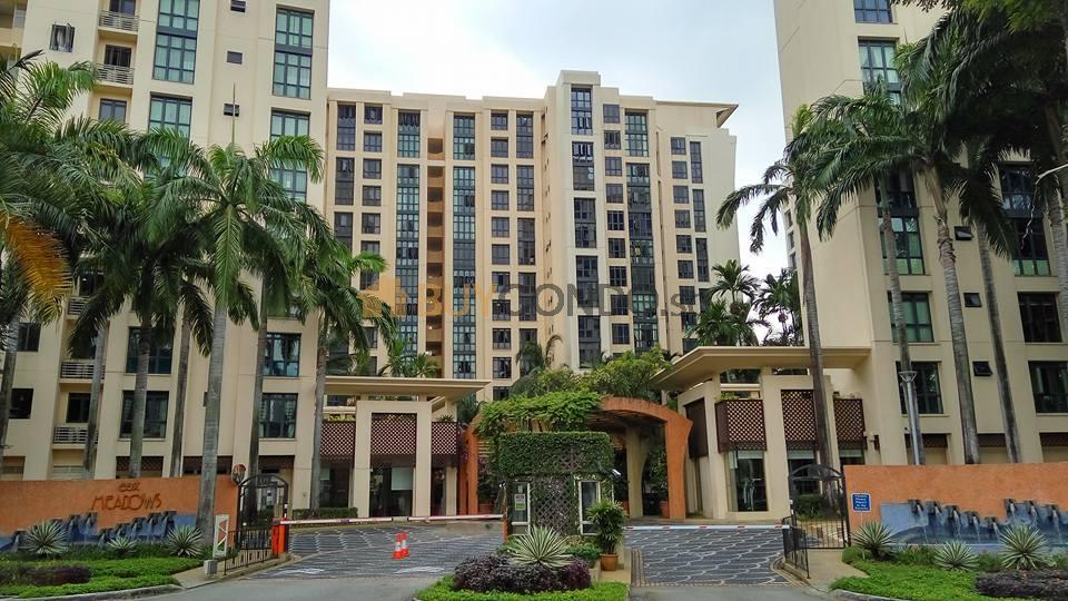 East Meadows Condominium