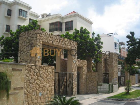 Palm Haven Condominium