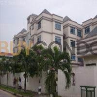 Park Court Condominium