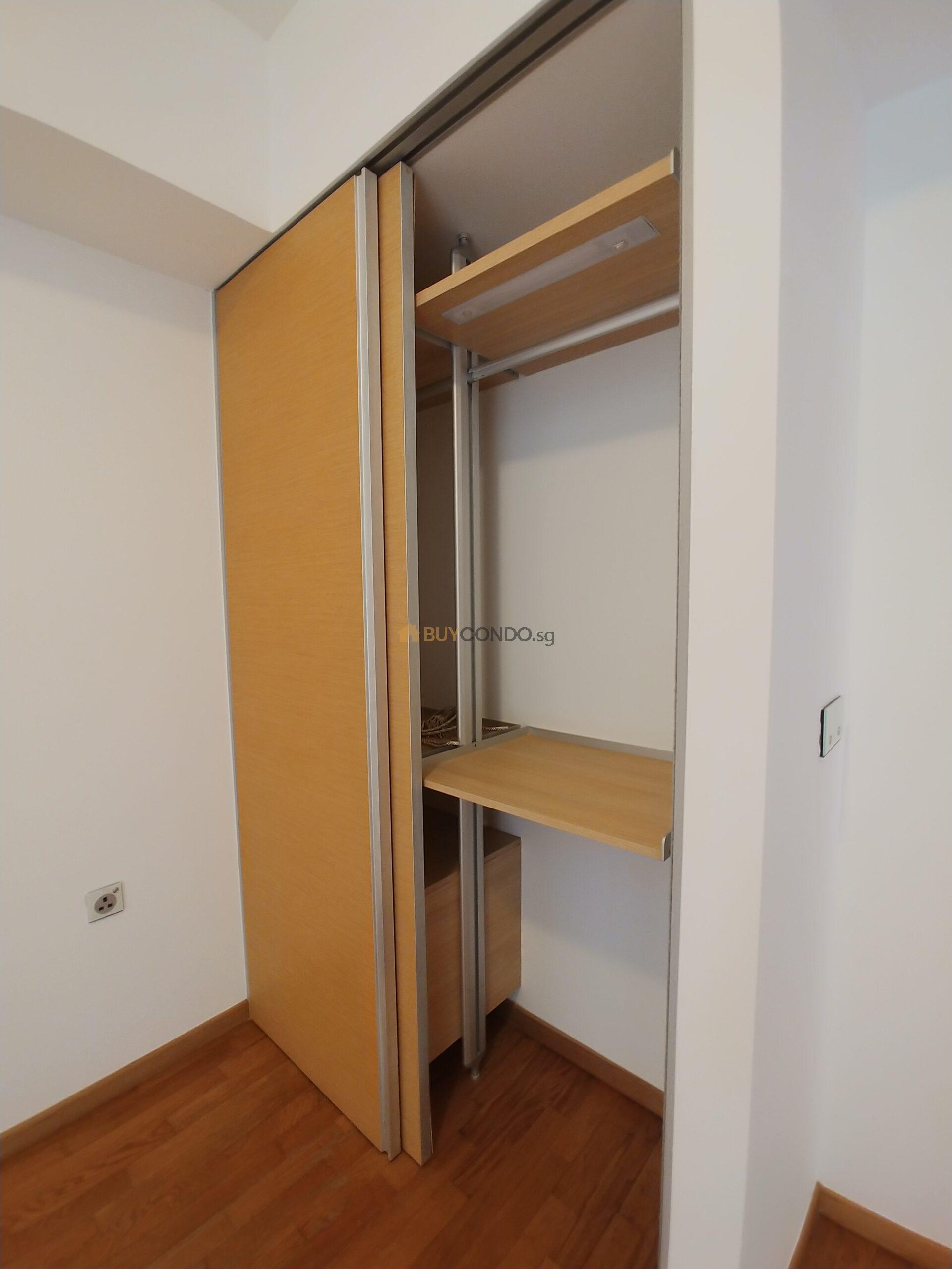 2nd Bedroom Wardrobe