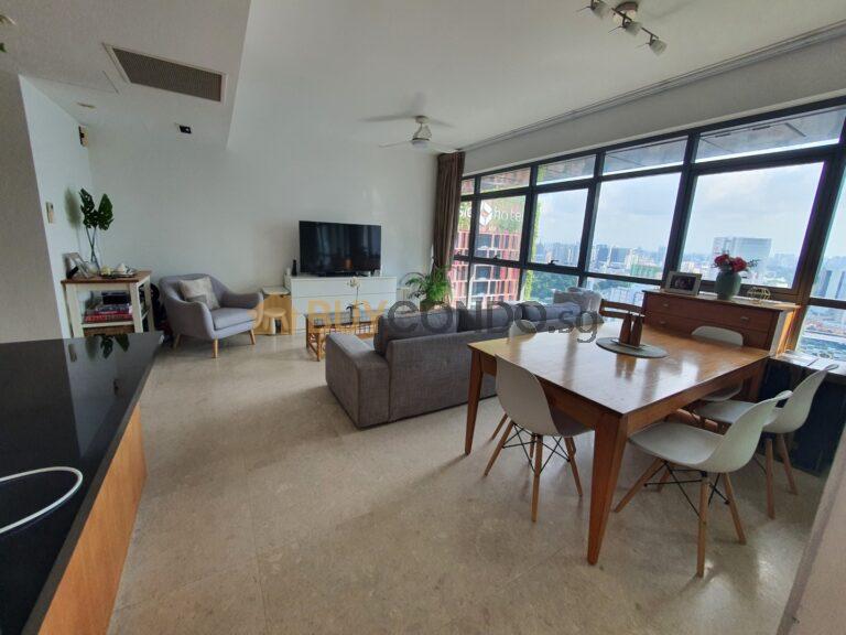 Living and Dining (4)